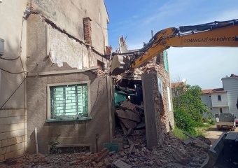Başkan Aydın’dan Metruk Bina Talimatı