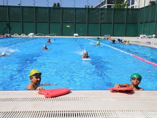 Fethiye Güner Köstem Soğanlı Yarı Olimpik Yüzme Havuzu